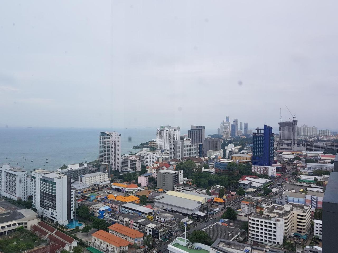 Centric Sea By Pattaya Holiday Bang Lamung Exterior photo