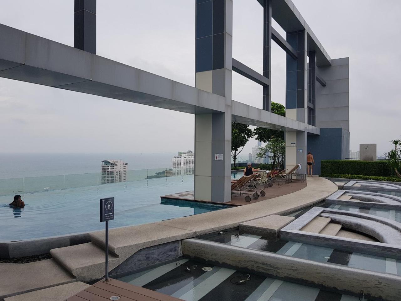 Centric Sea By Pattaya Holiday Bang Lamung Exterior photo