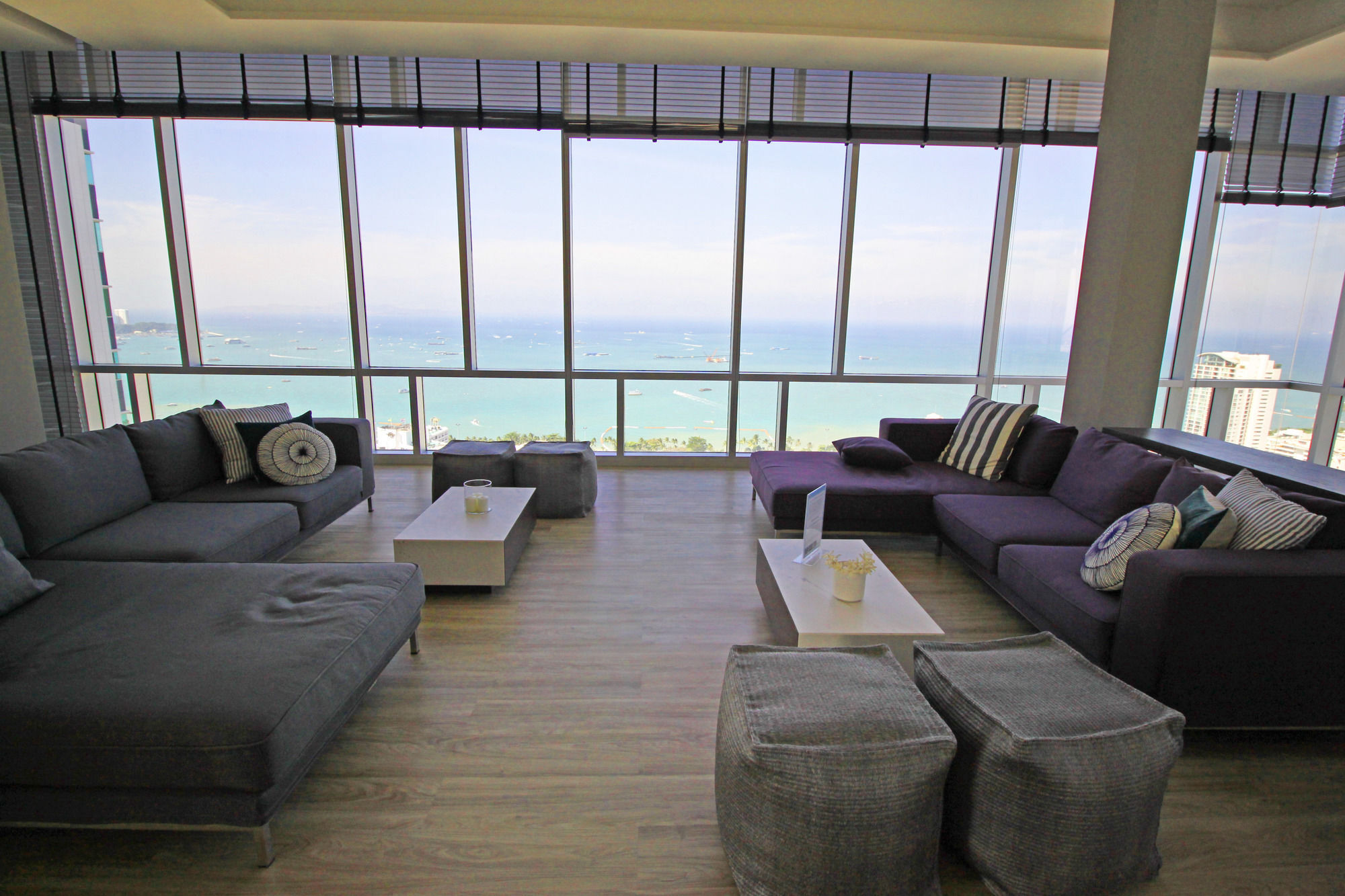 Centric Sea By Pattaya Holiday Bang Lamung Exterior photo