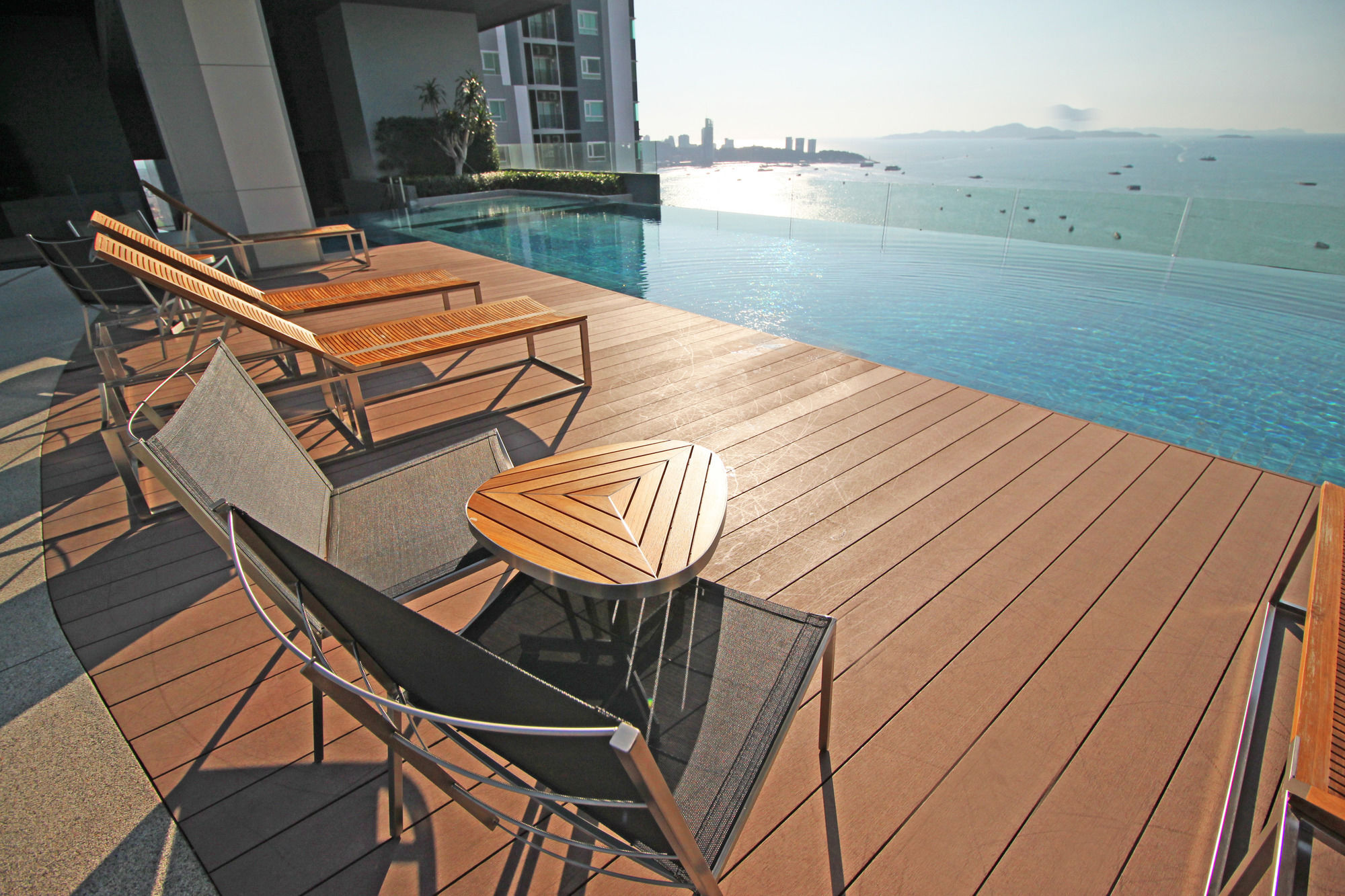 Centric Sea By Pattaya Holiday Bang Lamung Exterior photo